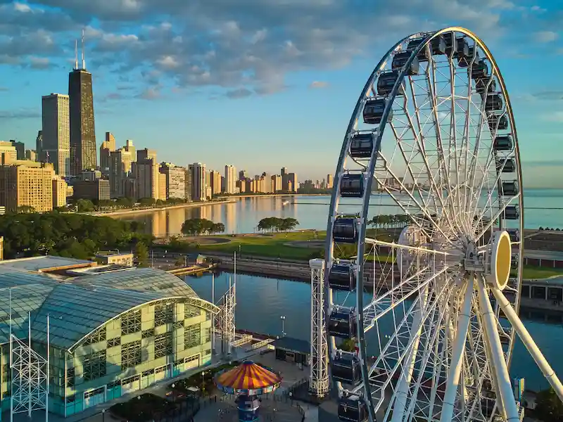Chicago skyline and lakefront seen from the Navy Pier Ferris wheel